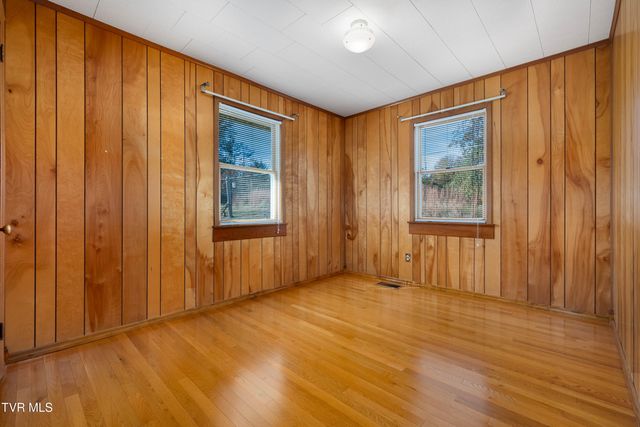 313 Milburn Avenue, Kingsport, TN 37660