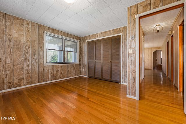 313 Milburn Avenue, Kingsport, TN 37660