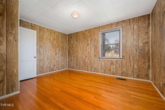 313 Milburn Avenue, Kingsport, TN 37660