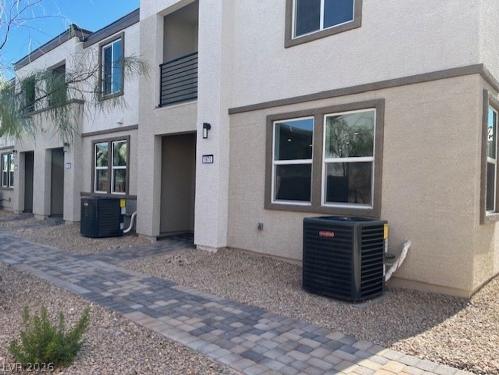 1970 Hydrangea Place, Las Vegas, NV 89106