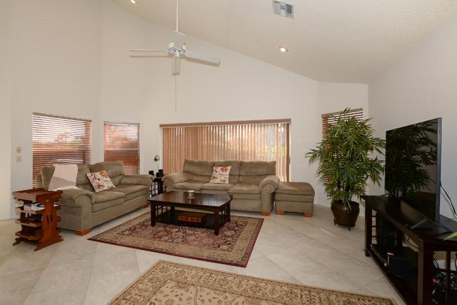 1414 SW Osprey Cove, Port St. Lucie, Port St Lucie, FL 34986