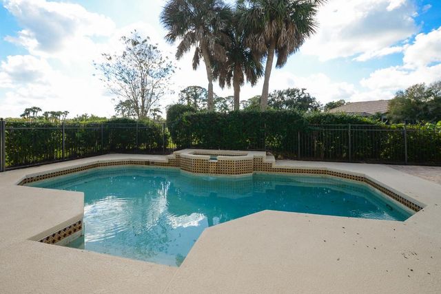 1414 SW Osprey Cove, Port St. Lucie, Port St Lucie, FL 34986