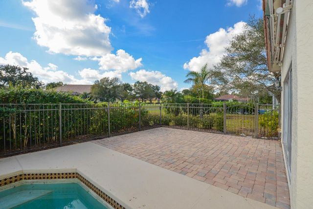 1414 SW Osprey Cove, Port St. Lucie, Port St Lucie, FL 34986