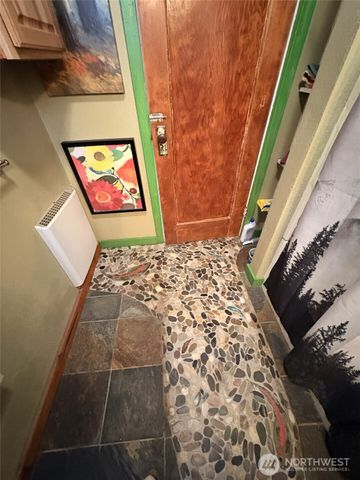 1723 Elizabeth Avenue, Bremerton, WA 98337