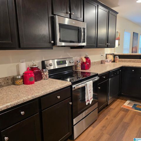 217 CRISFIELD CIRCLE, Alabaster, AL 35007