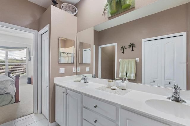 4301 WHISPERING OAKS DRIVE, North Port, FL 34287