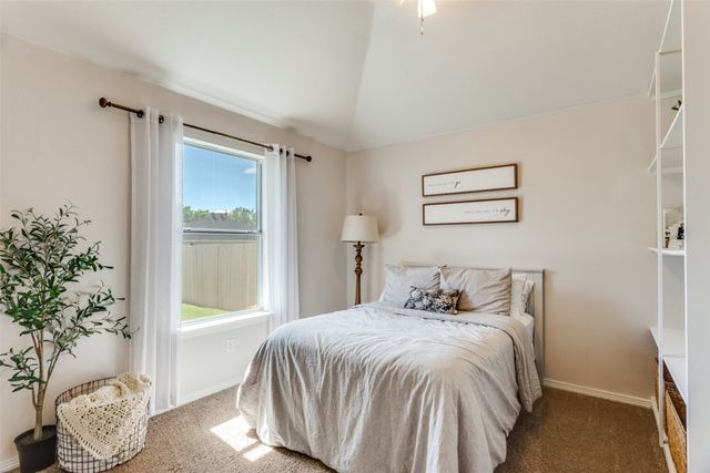 6817 Beverly Glen Drive, Fort Worth, TX 76132