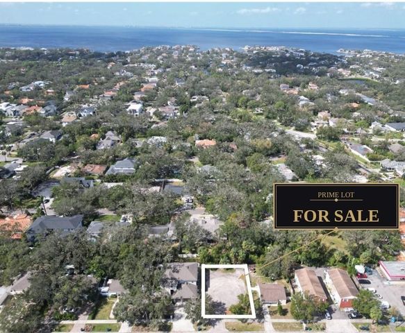 3013 S MANHATTAN AVENUE, Tampa, FL 33629