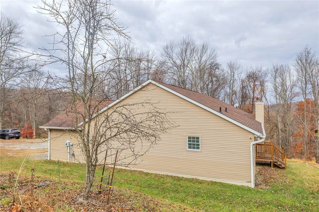 188 Congruity Rd, Salem Twp, PA 15601