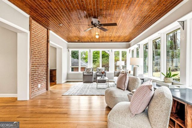 430 W Parkwood Road, Decatur, GA 30030