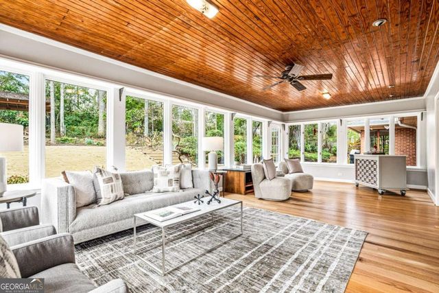 430 W Parkwood Road, Decatur, GA 30030