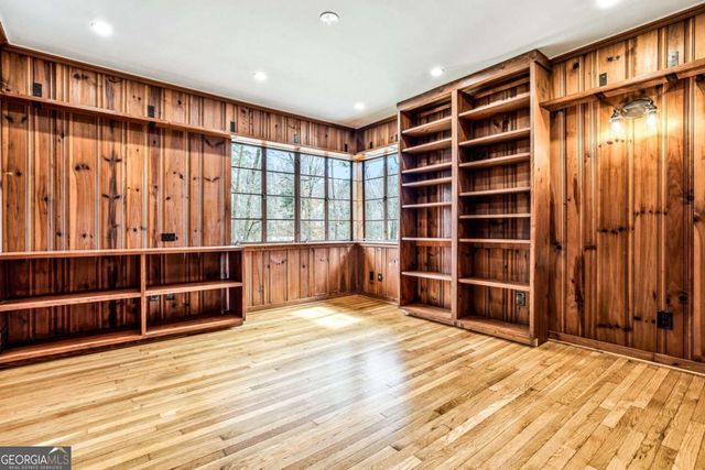 430 W Parkwood Road, Decatur, GA 30030