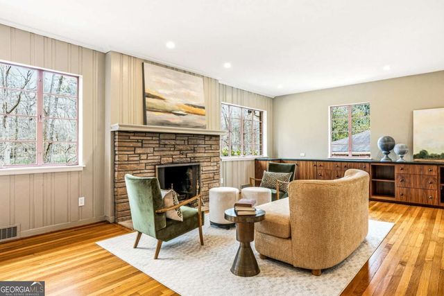 430 W Parkwood Road, Decatur, GA 30030