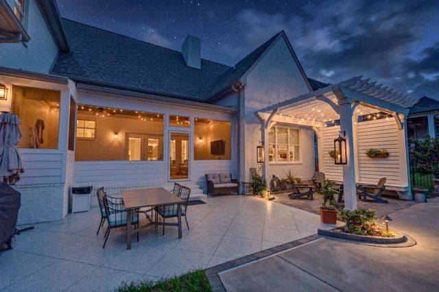 162 Hamilton Springs Blvd, Lebanon, TN 37087