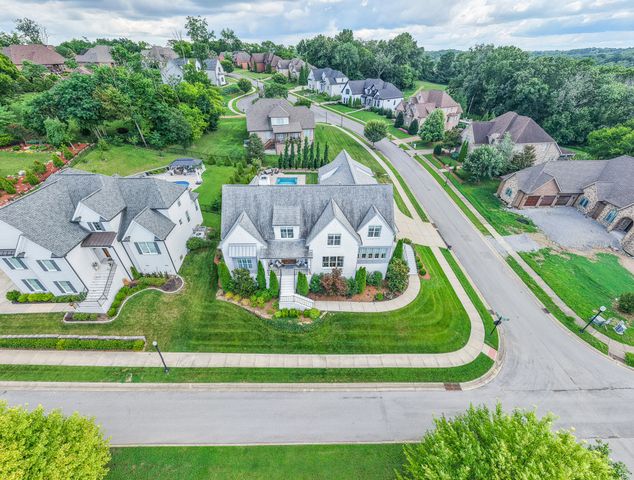 162 Hamilton Springs Blvd, Lebanon, TN 37087