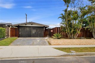 3026 Stevely Avenue, Long Beach, CA 90808