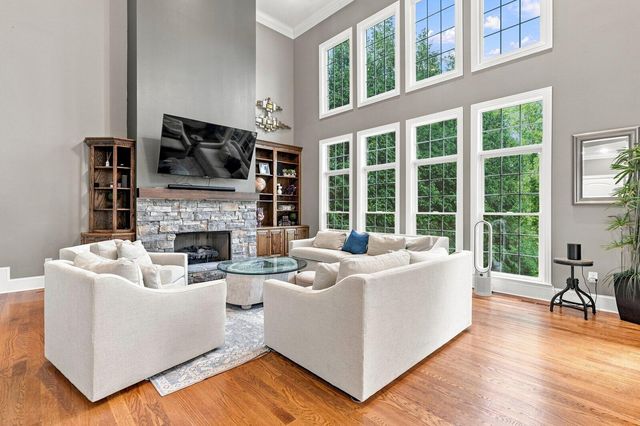 4 Saint Ives Way, Signal Mountain, TN 37377