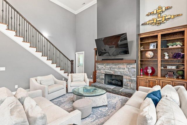 4 Saint Ives Way, Signal Mountain, TN 37377