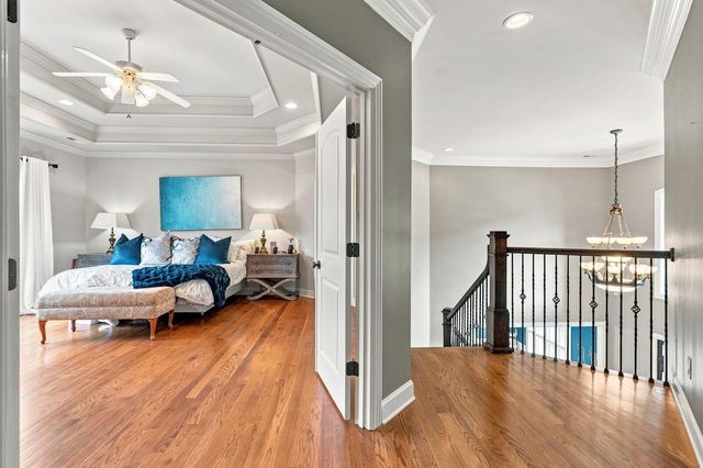 4 Saint Ives Way, Signal Mountain, TN 37377