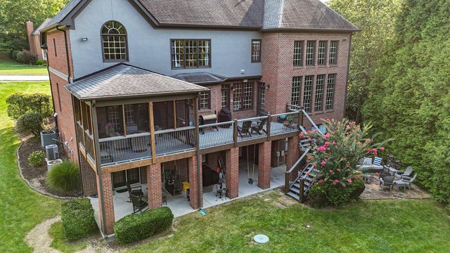 4 Saint Ives Way, Signal Mountain, TN 37377