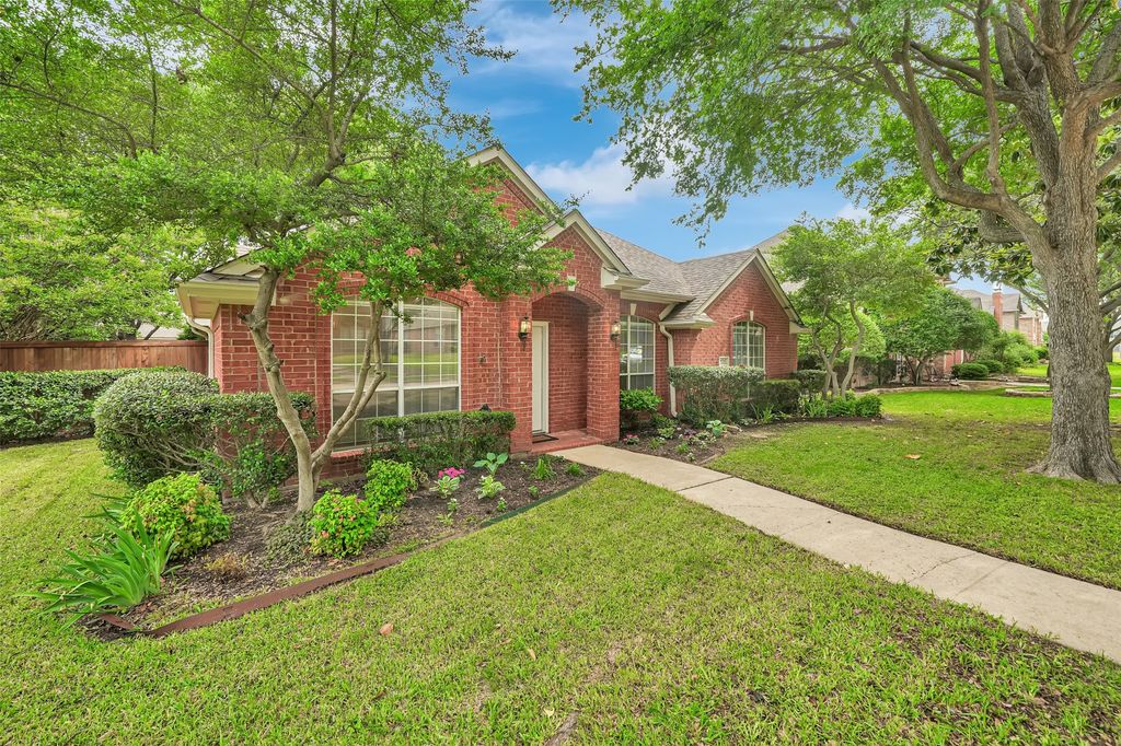 4317 Crown Ridge Drive, Plano, TX 75024
