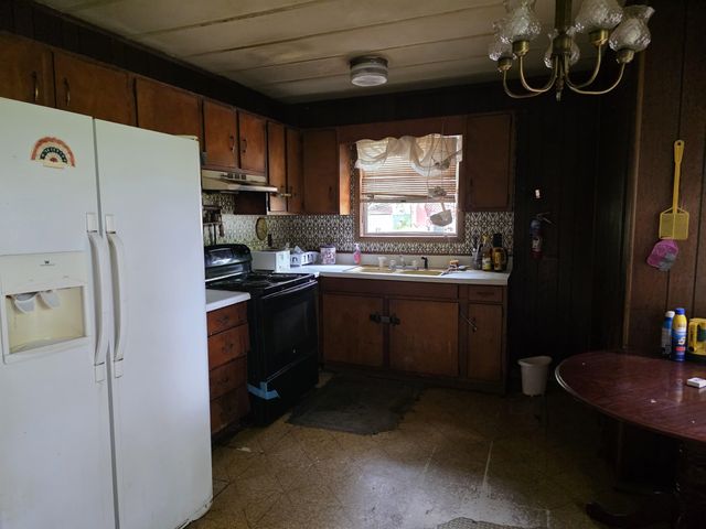 859 N BALL RD, Memphis, TN 38106