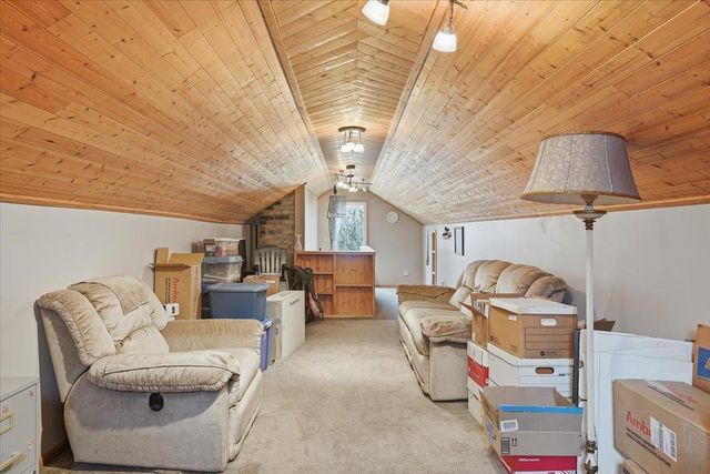 3029 Fairview Avenue N, Roseville, MN 55113