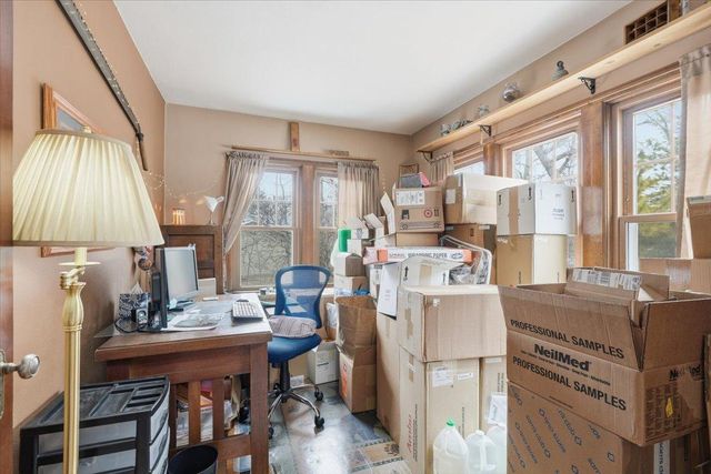 3029 Fairview Avenue N, Roseville, MN 55113