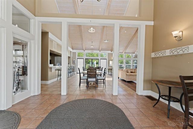 8839 Eagleview Drive, West Chester, OH 45069