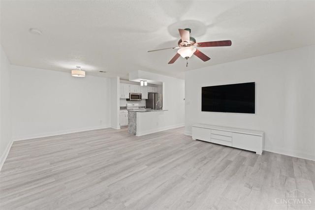 8839 Eagleview Drive, West Chester, OH 45069