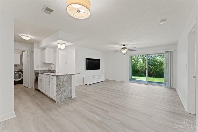 8839 Eagleview Drive, West Chester, OH 45069