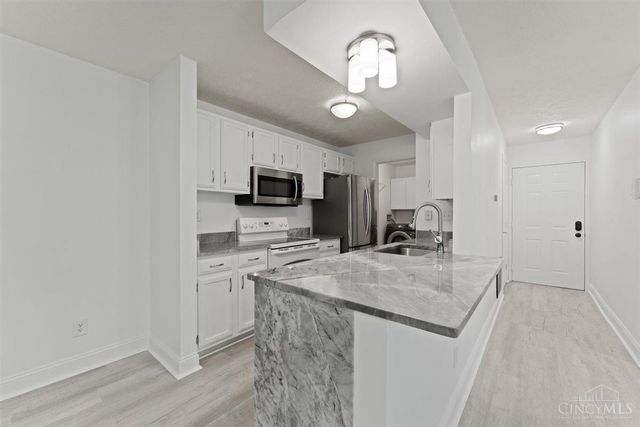 8839 Eagleview Drive, West Chester, OH 45069