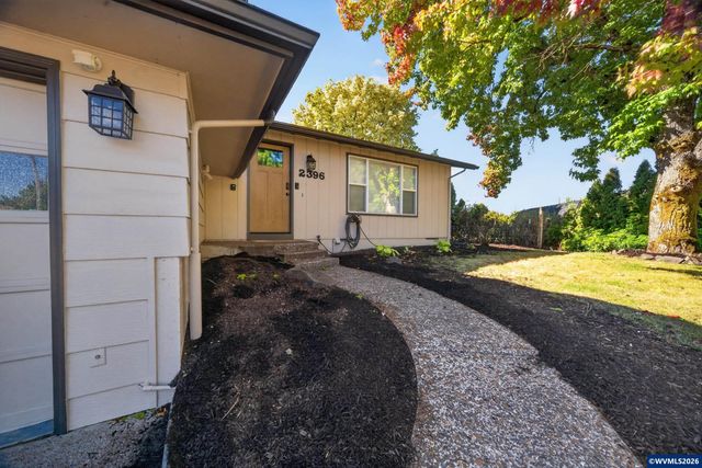 2396 20th Av SE, Albany, OR 97322