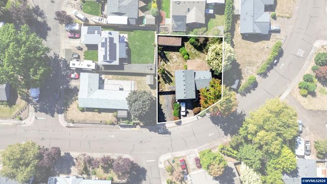 2396 20th Av SE, Albany, OR 97322