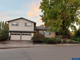 2396 20th Av SE, Albany, OR 97322