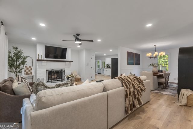 25 Eastwood Drive, Newnan, GA 30265