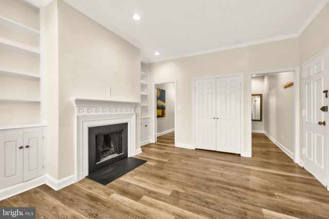 323 MARYLAND AVE NE, Washington, DC 20002