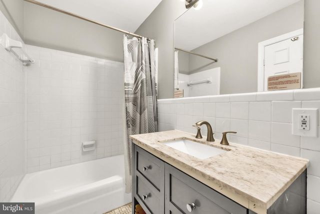 323 MARYLAND AVE NE, Washington, DC 20002