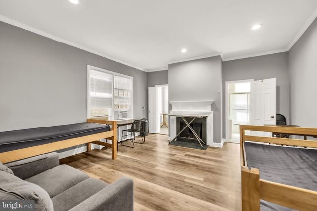 323 MARYLAND AVE NE, Washington, DC 20002