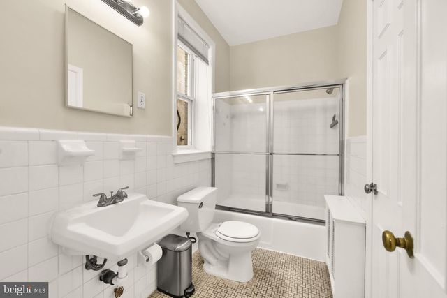 323 MARYLAND AVE NE, Washington, DC 20002