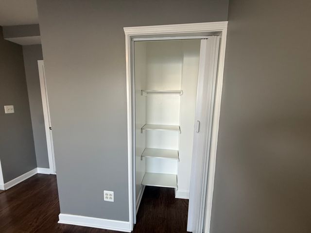 3420 W Irving Park Avenue 28, Chicago, IL 60618