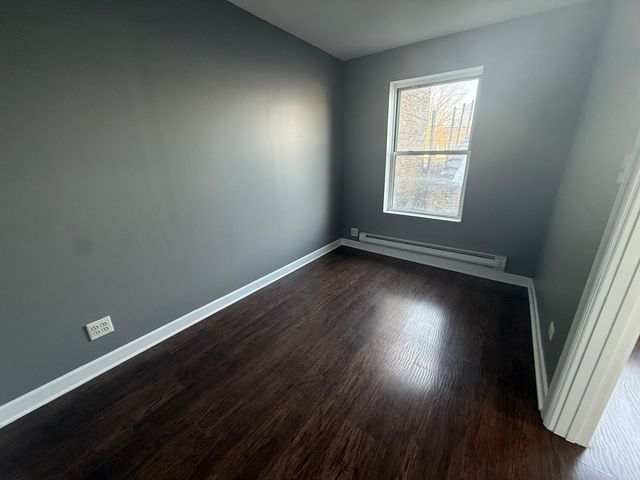 3420 W Irving Park Avenue 28, Chicago, IL 60618