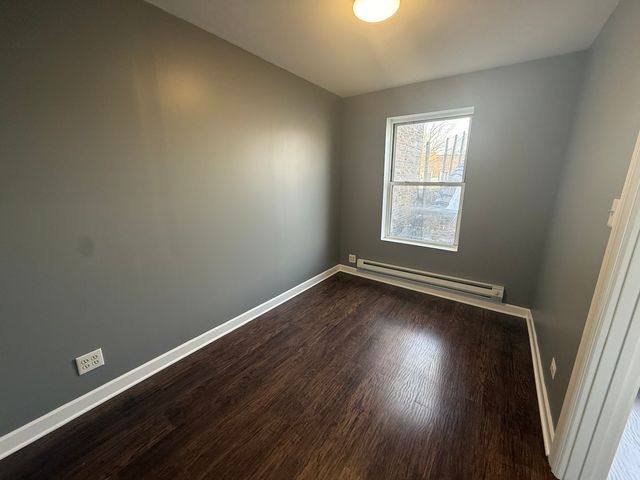 3420 W Irving Park Avenue 28, Chicago, IL 60618