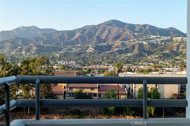 343 E Pioneer Drive 802, Glendale, CA 91203