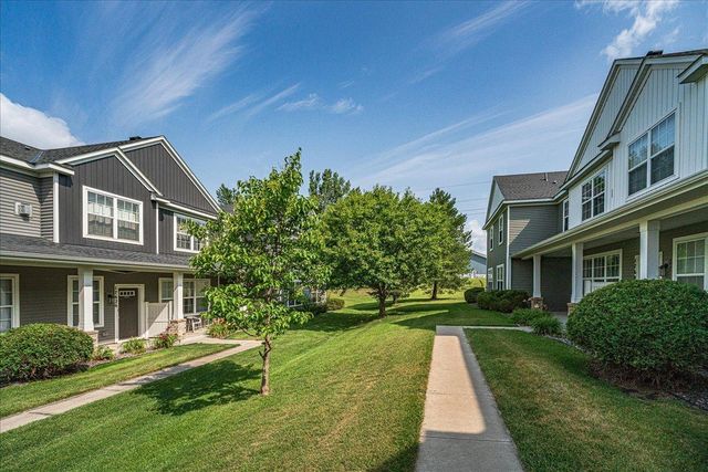 17608 68th Place N, Maple Grove, MN 55311