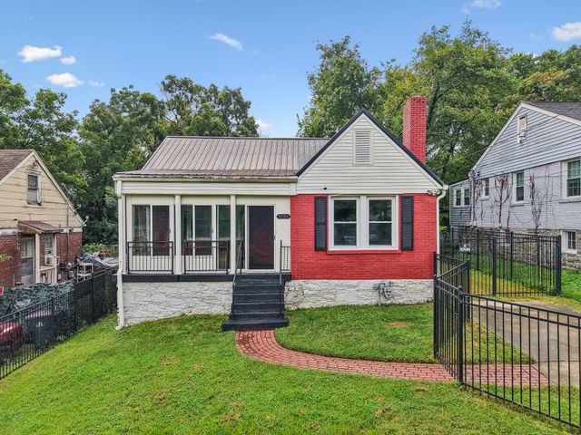 3706 Burrus St, Nashville, TN 37216