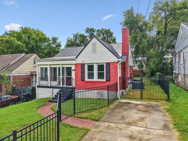 3706 Burrus St, Nashville, TN 37216