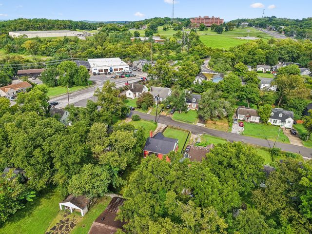 3706 Burrus St, Nashville, TN 37216