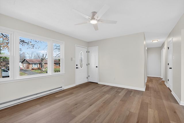 243 Lynnwood Drive, Versailles, KY 40383