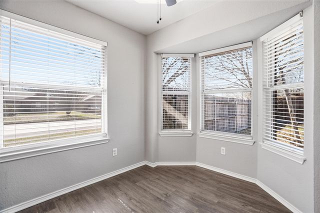 1154 Miles Avenue, Burleson, TX 76028